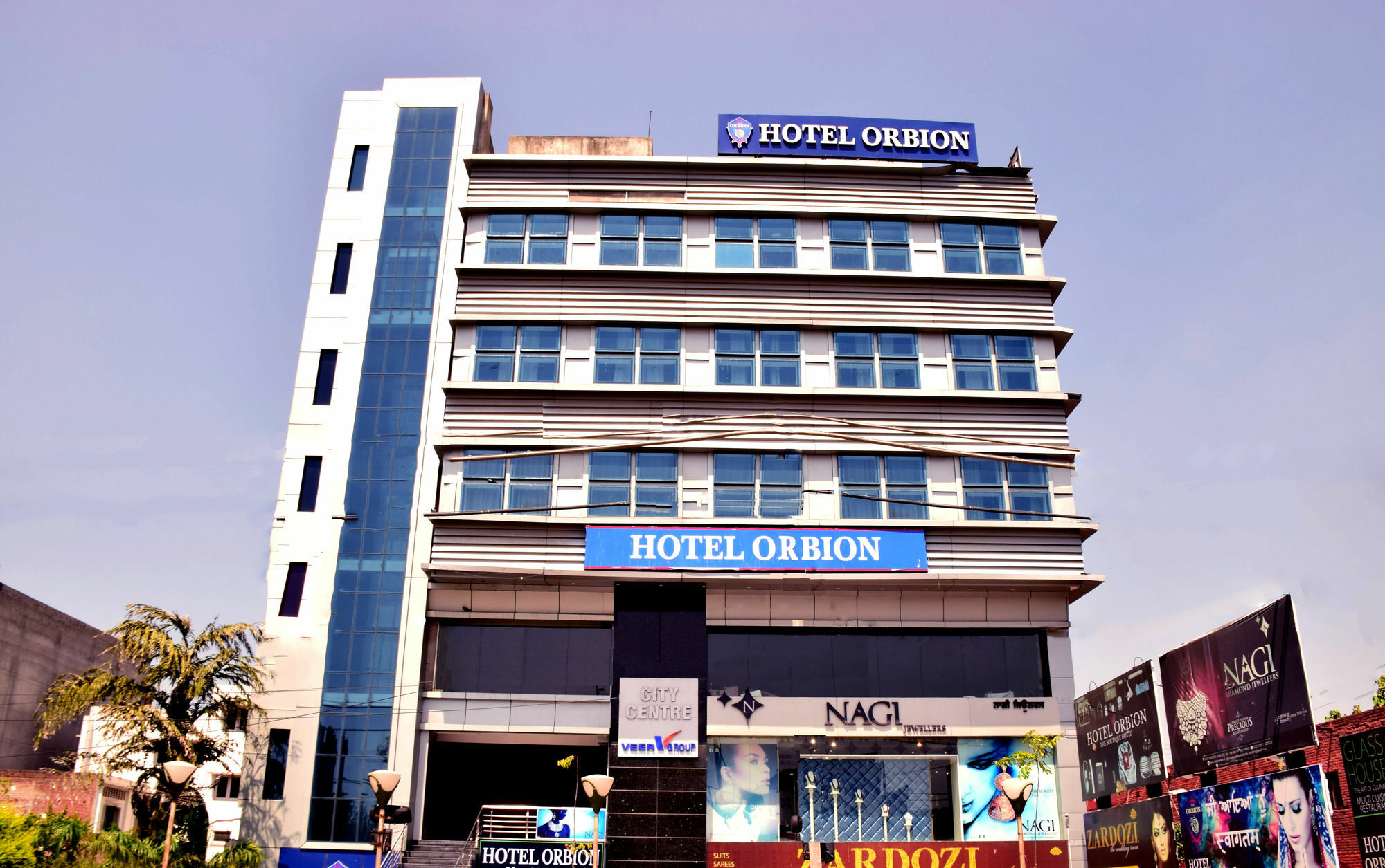 Fabhotel Prudent Амритсар Экстерьер фото
