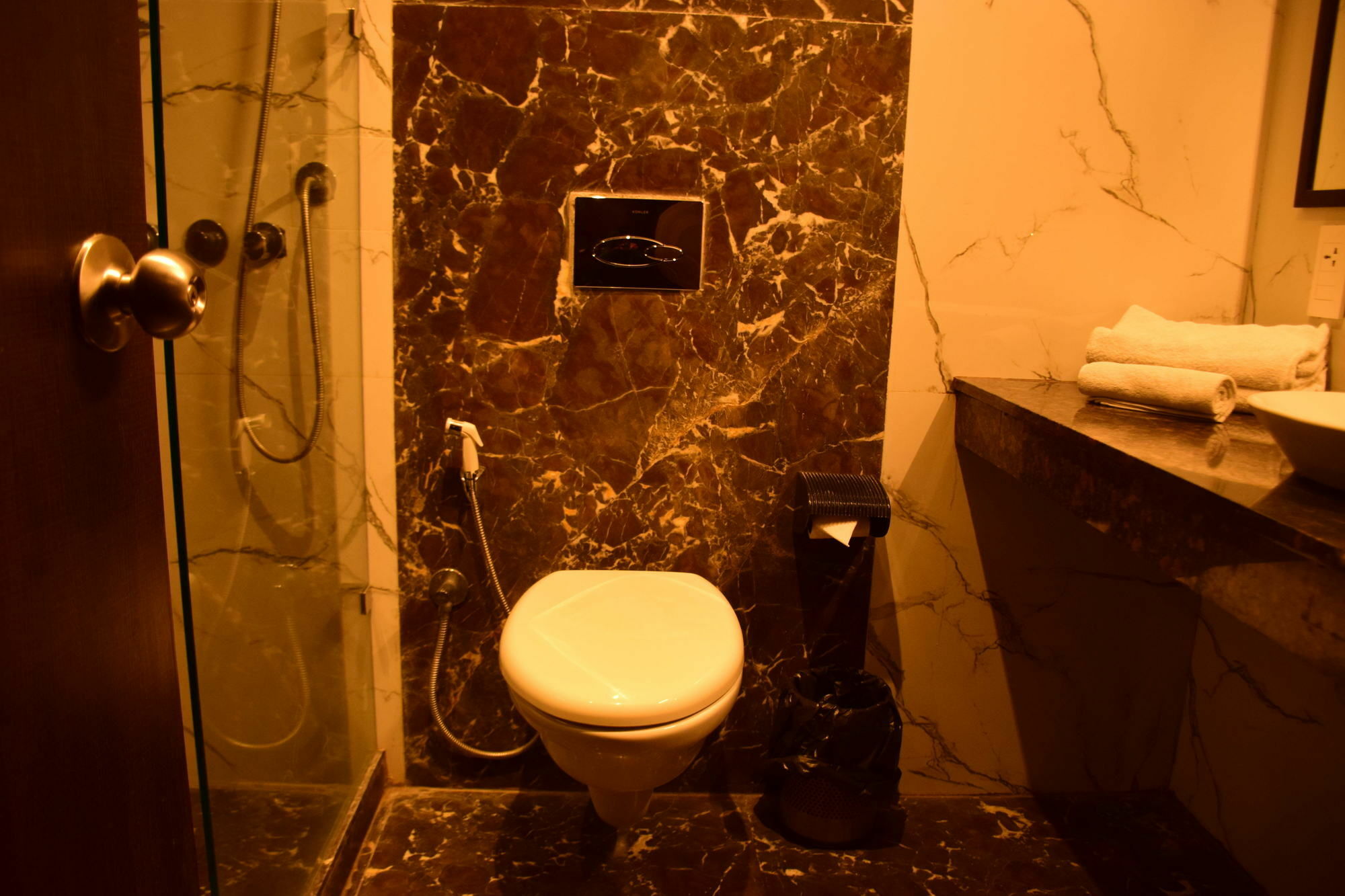 Fabhotel Prudent Амритсар Экстерьер фото